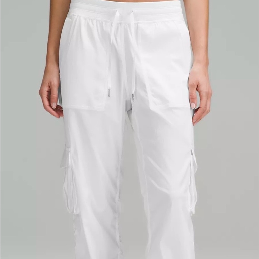 Lulu Lemon Dance Studio Relaxed Fit mid-rise pant. XL.
